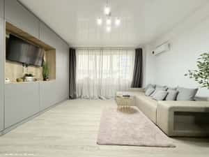 De inchiriat apartament 2 camere cu curte proprie si parcare, la 2 pas