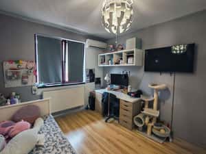 Vanzare apartament modern mobilat utilat 12 minute de metrou Leonida — miniatura 3