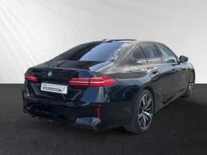 BMW 550 Berlină Hibrid Plug-in 2024 — miniatura 4