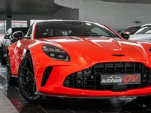Aston Martin V8 Vantage - 2015 — miniatura 5