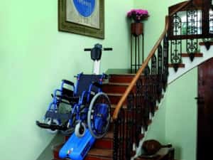 Elevator cu senile pt disabili urca si coboara scarile  6.500 lei — miniatura 6