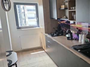 Închiriez apartament in regim hotelier. — miniatura 7