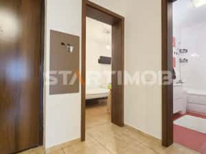 Apartament 3 camere zona Coresi cu parcare — miniatura 10