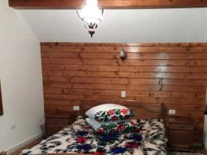 Pat Ileana din lemn masiv de fag, culoare stejar, 120x200 cm — miniatura 8