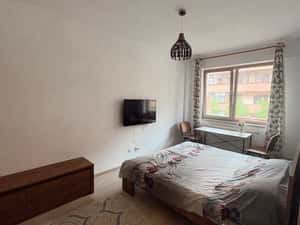 Inchiriez apartament cu 1 camera — miniatura 2
