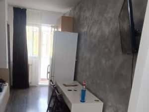 Garsoniera, Gara internationala — miniatura 2