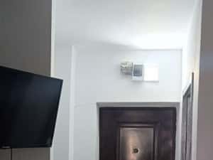 Garsoniera, Gara internationala — miniatura 5