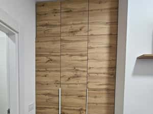 Inchiriez Garsoniera Novum Gorjului, Militari — miniatura 5