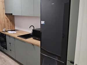 Inchiriez Garsoniera Novum Gorjului, Militari — miniatura 6