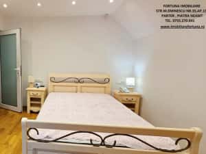 Casa de exceptie cu 4 niveluri, design modern inovativ, zona Centrala Piatra Neamt — miniatura 5