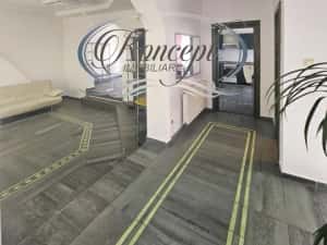 Zona Sigma - casa cu 6 parcari si gradina — miniatura 4