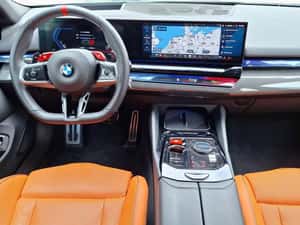 BMW M5 2025 Hibrid Second-Hand — miniatura 3