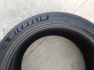 O anvelopa vara 235 45 18 michelin pilot sport 4 profil de 7 mm — miniatura 7