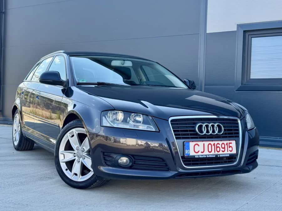Audi A3 Sportback • 2.0 TDI 140 CP • Euro 5 • Navi • Climatronic • Super  Întretinuta — fotografie 1 din 10