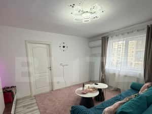 Apartament 2 camere la cheie, zona Micro 3 — miniatura 3