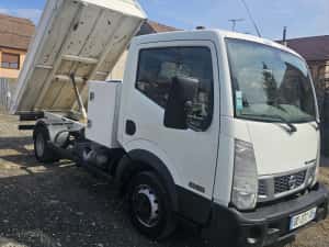 Nissan Cabstar basculabil,  an 2014 — miniatura 2