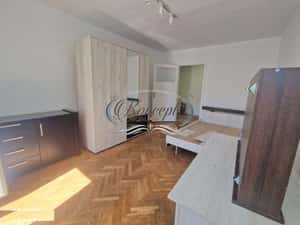 Apartament decomandat pe Aleea Detunata — miniatura 3