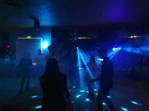 Dj , Evenimente private,nunta, botez ,aniversari, sonorizare , mașina fum și baloane de săpun — miniatura 3