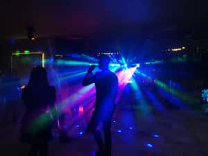 Dj , Evenimente private,nunta, botez ,aniversari, sonorizare , mașina fum și baloane de săpun — miniatura 5