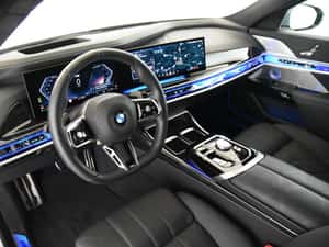 BMW 740 Berlină Diesel 2024 în Metzingen — miniatura 6