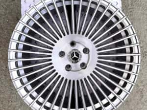 Jante 20 Mercedes R20 Noi Gle Gla Glb Glc — miniatura 4