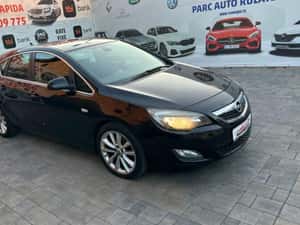 Opel Astra Hatchback, 2009, 263.000 km, Diesel — miniatura 4