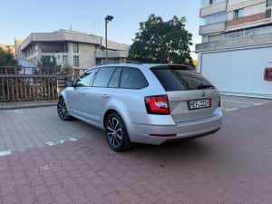 Skoda Octavia Soleil 2020 — miniatura 5