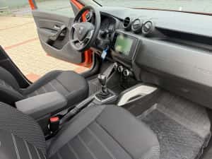 Dacia Duster  PRESTIGE 1.3 benzina 130 CP — miniatura 6