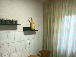 Inchiriez apartament 3 camere