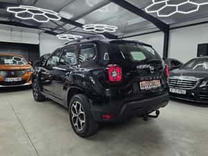 Dacia Duster 2021, 100.000 km, Diesel - 4x4, Impecabil — miniatura 5