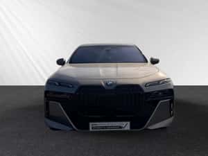 BMW 750 Hibrid 2024, 23.800 km, Automat — miniatura 4