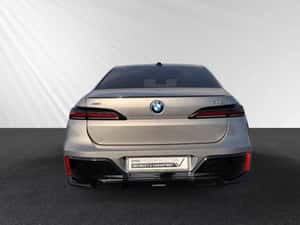 BMW 750 Hibrid 2024, 23.800 km, Automat — miniatura 5