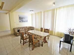 Vila 10 camere de inchiriat zona Stadion — miniatura 2