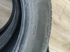 4 Anvelope Vara Bridgestone 225 - 55 - 18 / 98V - Stare f buna — miniatura 3