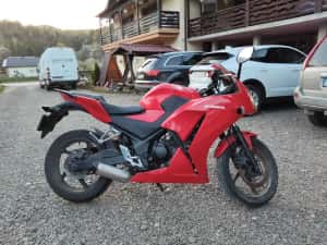 Honda CBR 300R /2016/ A2 — miniatura 5