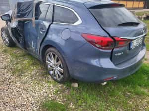 Mazda 6 avariata an 2023 cu 2000 km inmatriculata — miniatura 4