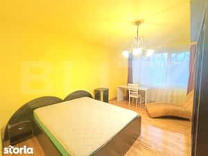 Apartament 3 camere, 100 mp, garaj inclus, zona Central — miniatura 4