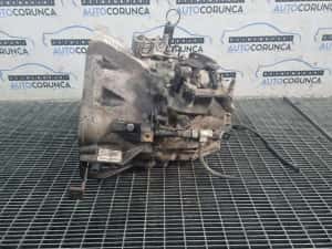 Cutie de viteze Kia Sorento II Facelift 2.2 D 2012 - 2014 200CP Manuala 5 Trepte D4HB — miniatura 9