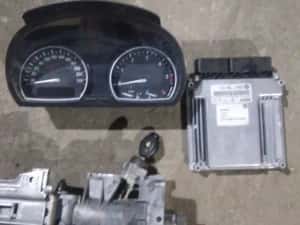 Kit pornire BMW X3 e 83 ceasuri contact Ecu DDE7796571 — miniatura 2