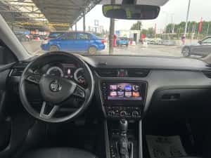 Skoda Octavia 2019 2.0 Automata Euro 6 — miniatura 3
