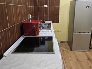 Garsoniera spatioasa la etaj intermediar, bloc cu Lift, Zona Broscarie — miniatura 3
