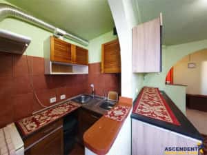 Tur 3D! Apartament 4 camere,2 balcoane,2 bai,zona centrala Acatari, Mures — miniatura 6