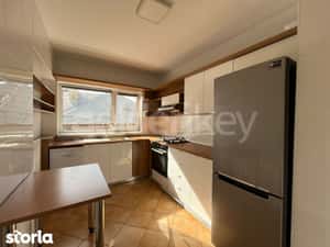 Apartament luminos cu 3 camere | zona linistita — miniatura 6