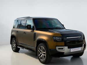 Land Rover Defender Hibrid 249 HP - Second Hand