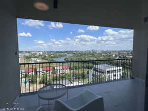 Apartament luminos cu balcon și parcare în Sisesti — miniatura 3