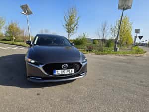 Vând Mazda 3 2020 2.0 benzină SKYACTIV-X — miniatura 3