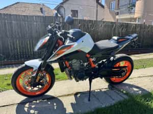 Ktm Duke 890 R 2020 naked supernaked — miniatura 8