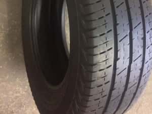 Anvelopa continental 215/65/15C — miniatura 3