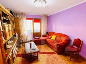 Apartament 2 camere, 54 mp, zona Reghin - Unirii