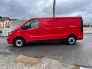 Opel vivaro ,model lung ,2016 — miniatura 2